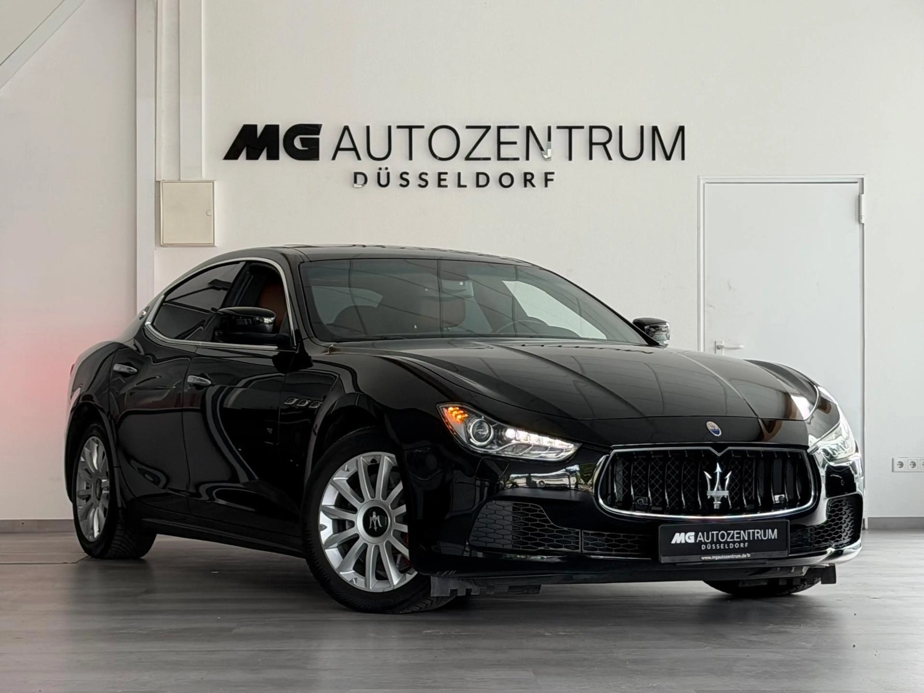 Maserati Ghibli 3.0 *H&K *RfK *S.Hz *PANO *TOUCH — photo 3