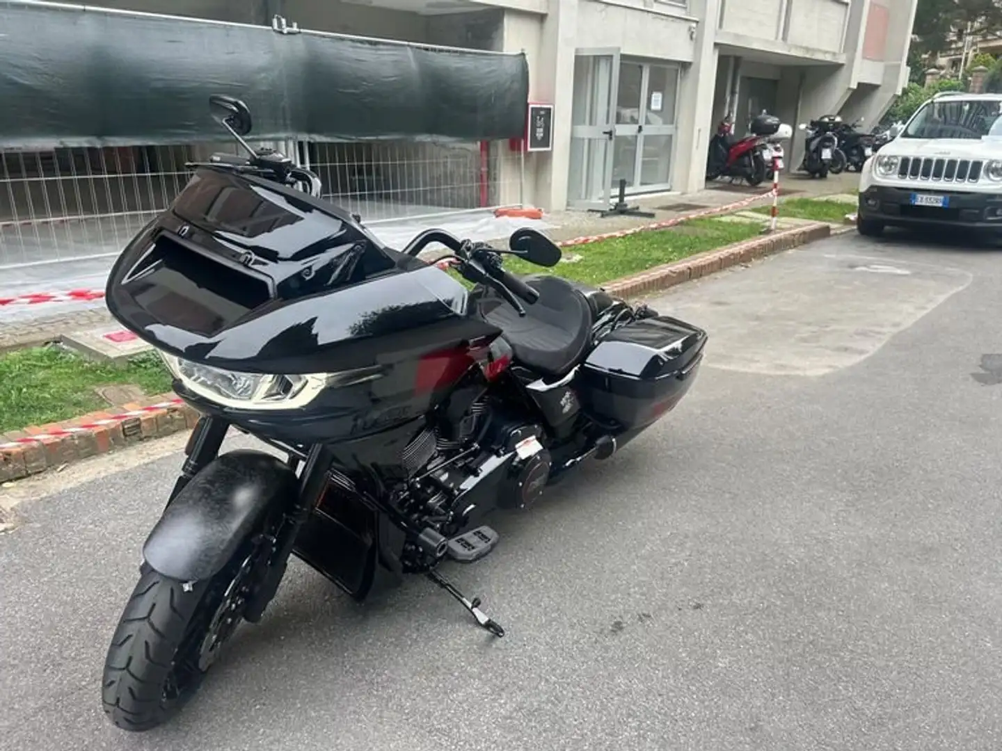 Harley-Davidson Road Glide CVO Road Glide - 1
