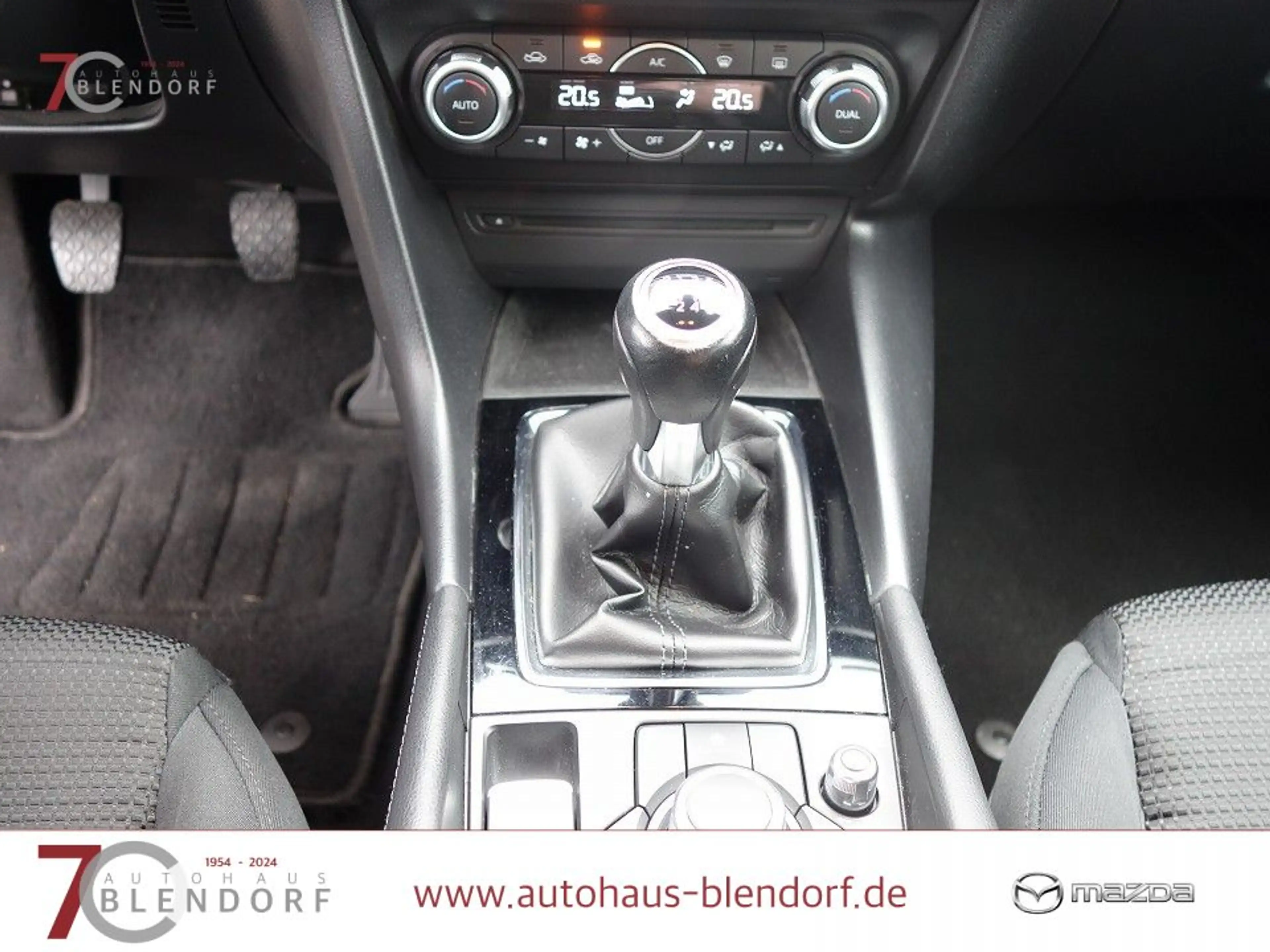 Mazda 3 Center-Line 120 DAB|PDC|Sitzheizung|AHK — photo 11