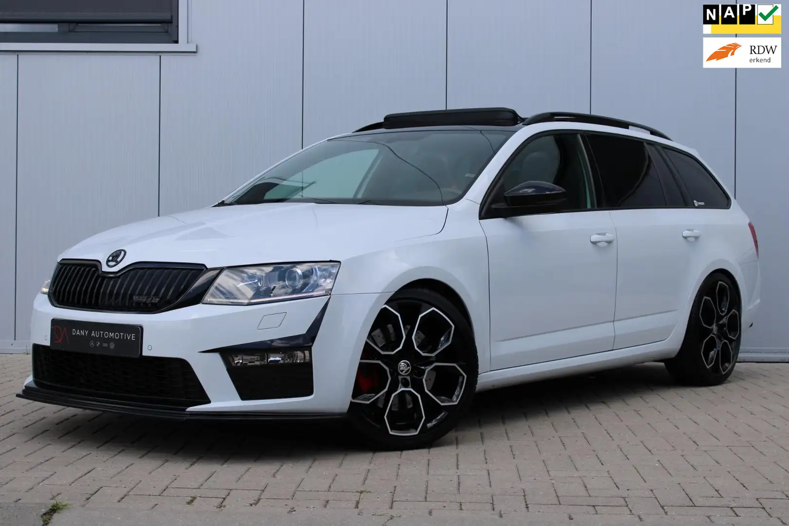 Skoda Octavia Combi 2.0 VRS 230PK CARPLAY I KEYLESS I CANTON I S Blanc - 1