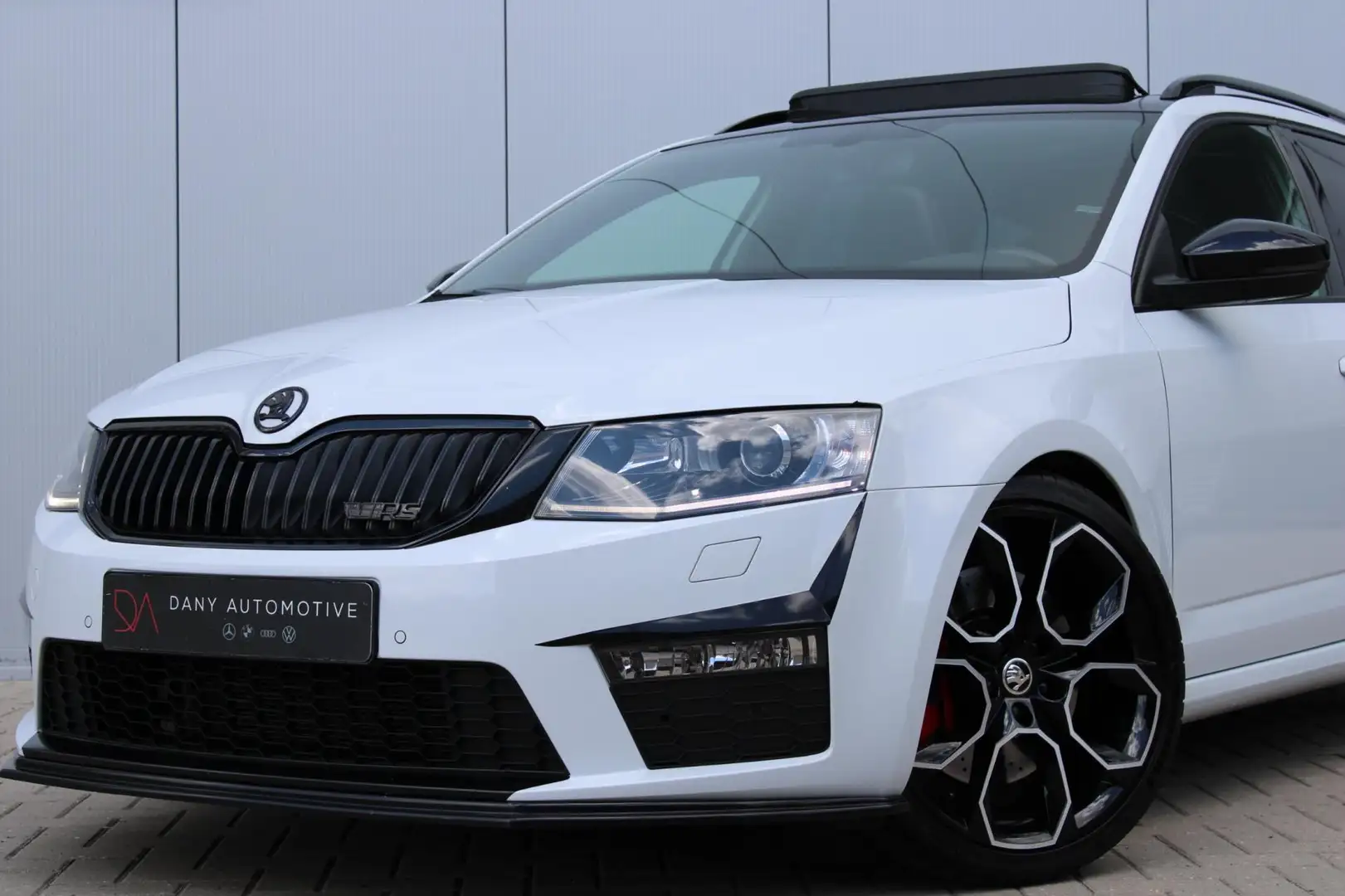 Skoda Octavia Combi 2.0 VRS 230PK CARPLAY I KEYLESS I CANTON I S Blanc - 2