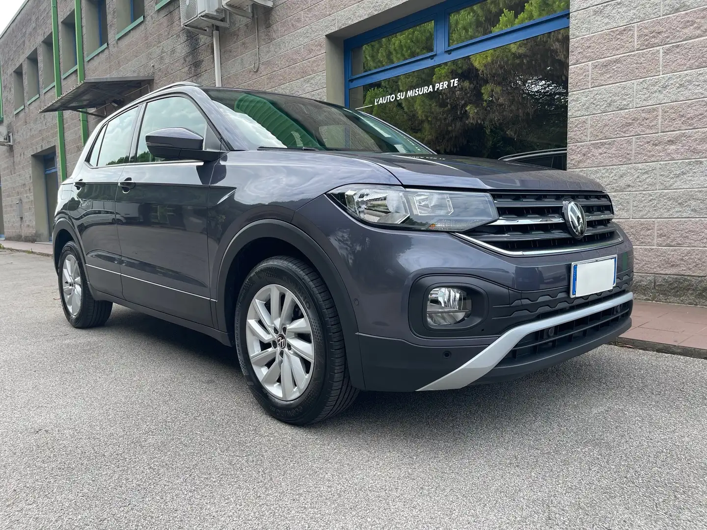 Volkswagen T-Cross 1.0 TSI 95CV APPLE CARPLAY NAVIGAZIONE SENS. PARCH Grigio - 1