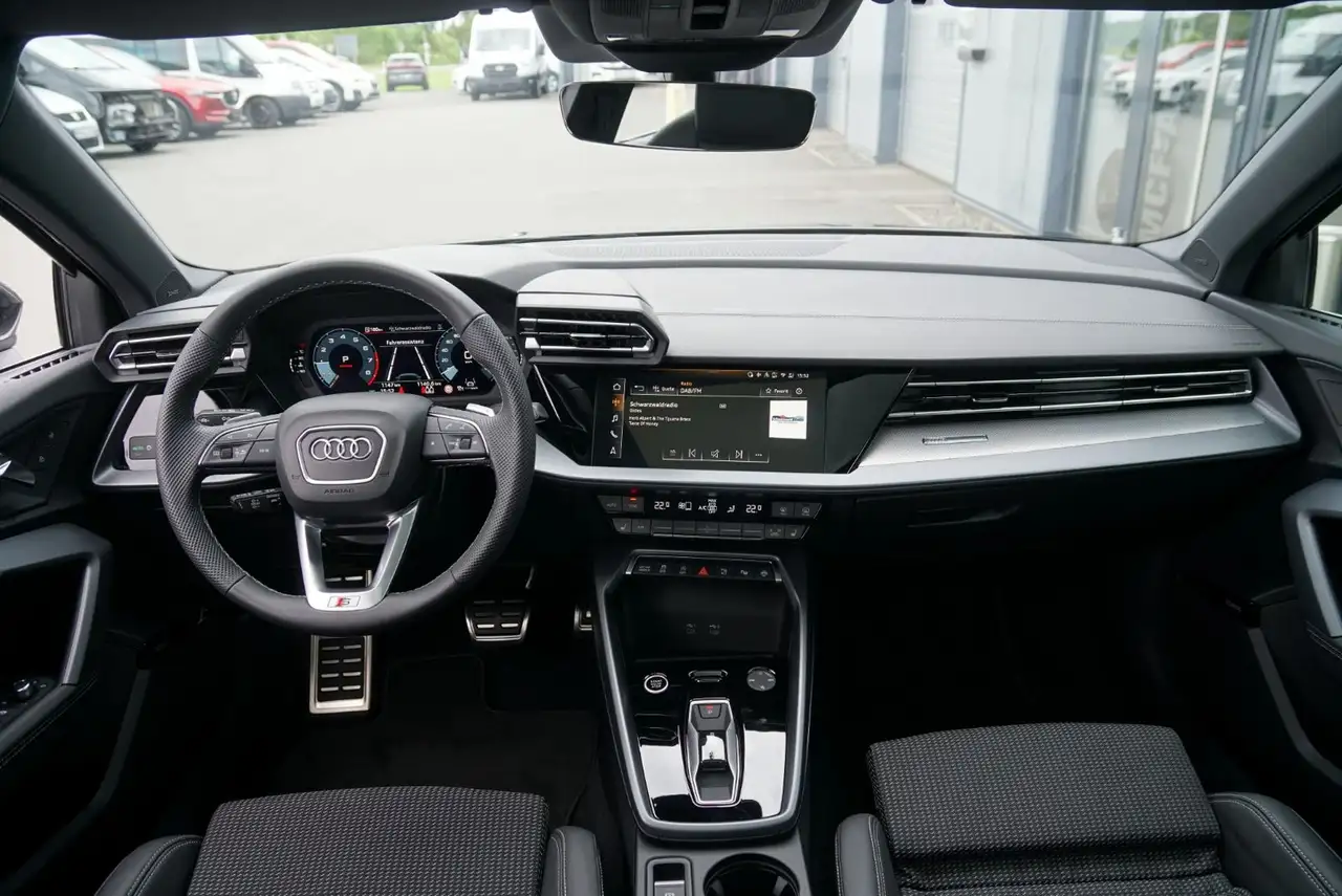 Audi A3 Sportback TFSI S line *Matrix*Sonos*Pano*, миниатюра 11