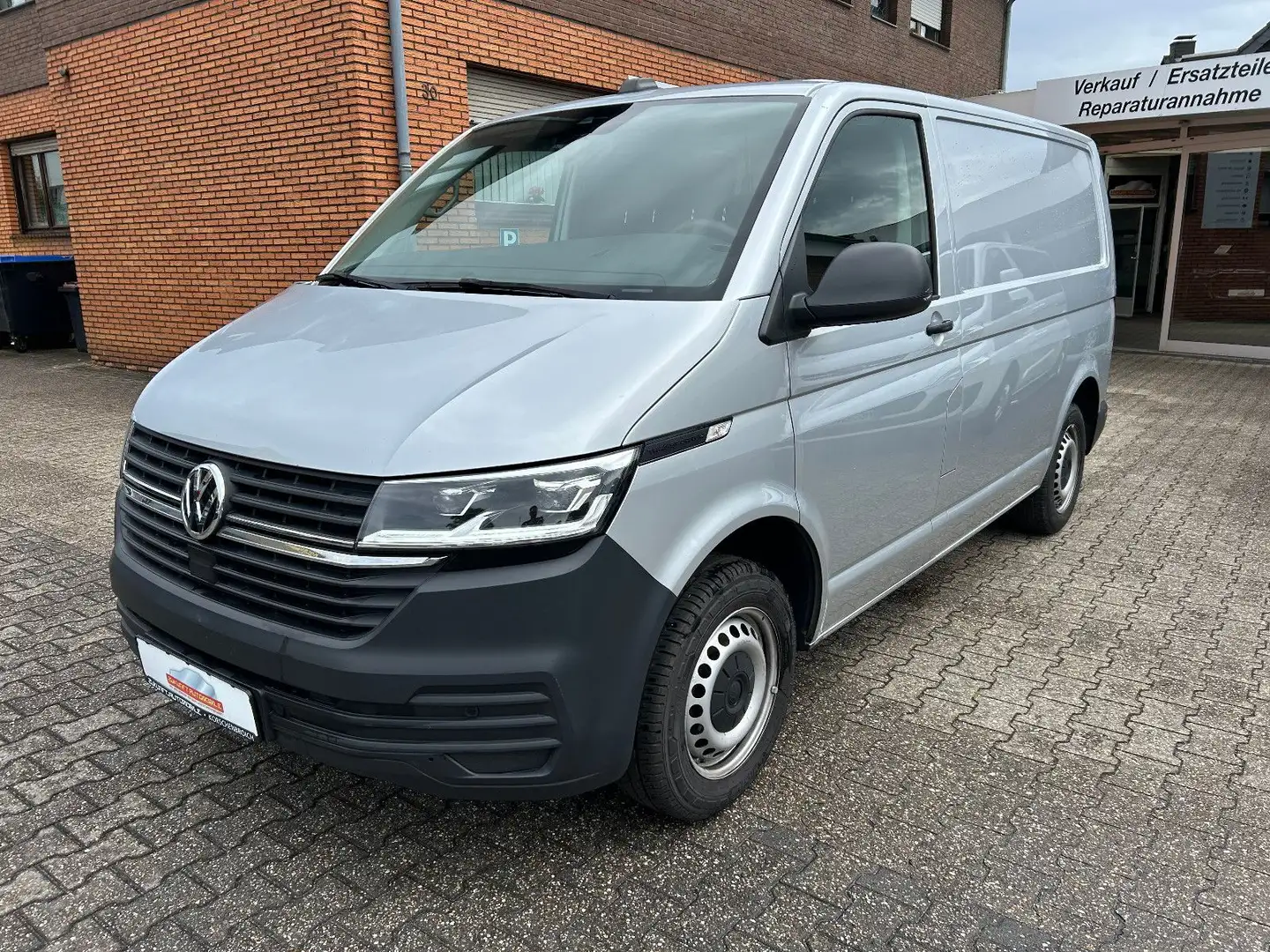 Volkswagen T6 Transporter /Spurwechselassistent/ Silber - 2