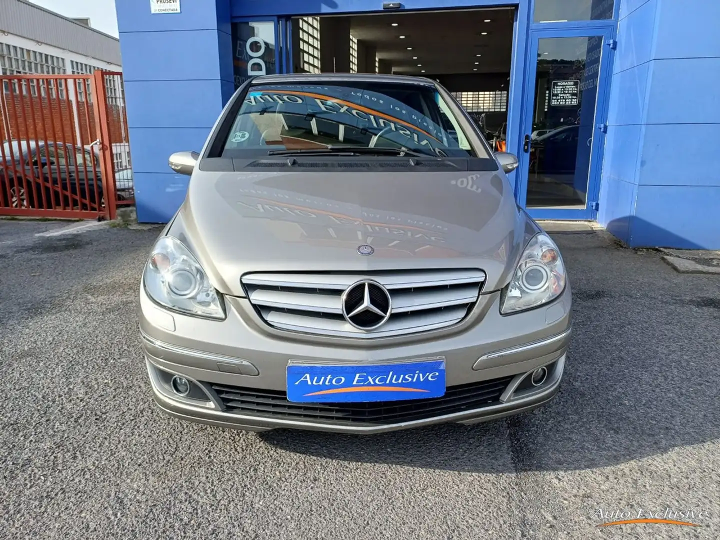 Mercedes-Benz B 200 200CDI Gris - 2