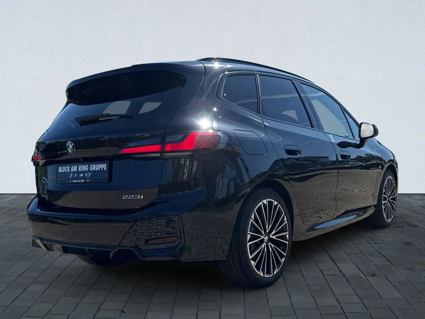BMW 223 i XDRiVE Active Tourer Sportpaket Bluetooth HUD Negro - 2