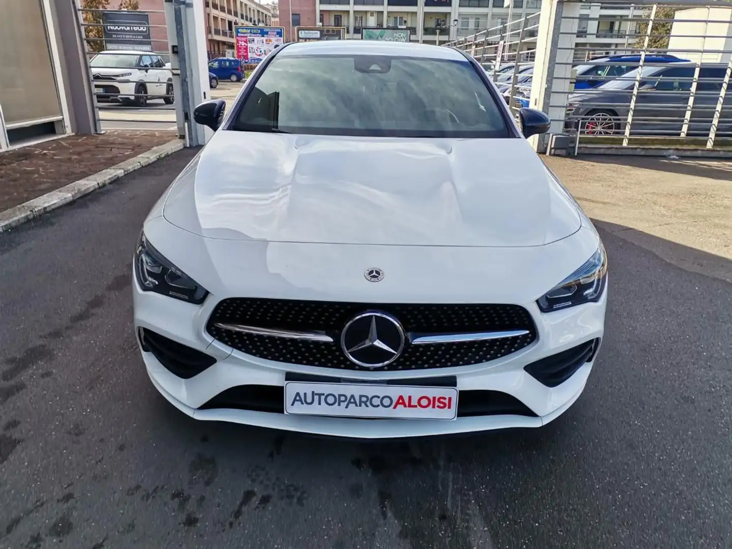 Mercedes-Benz CLA 200 d Shooting Brake Premium Weiß - 2