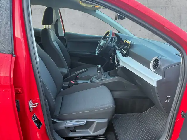 Seat Ibiza view 13