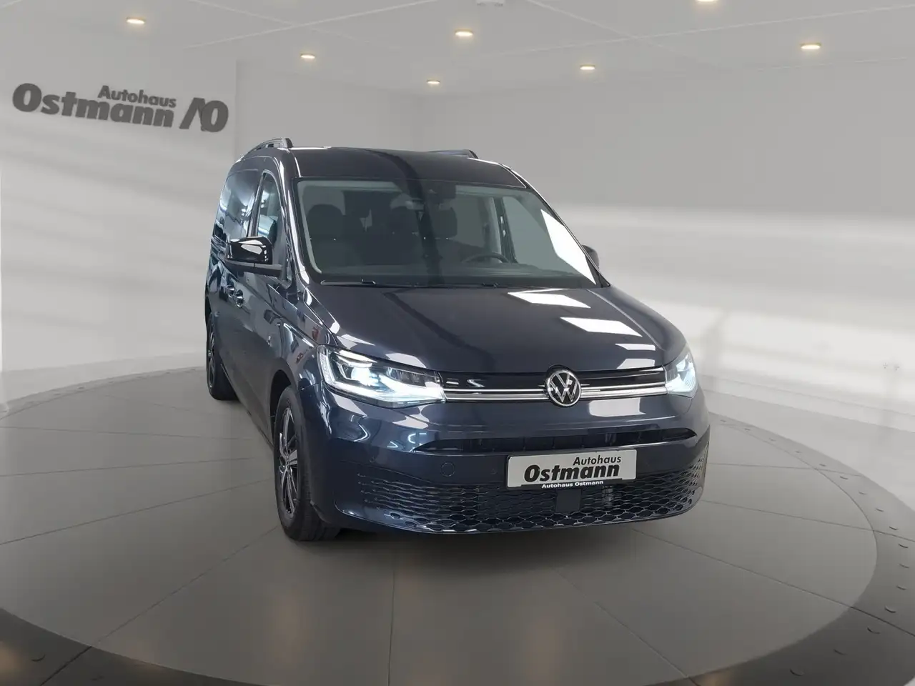Volkswagen Caddy Maxi Life 7S 90 kW TDI DSG RFK Klimaaut LED 4