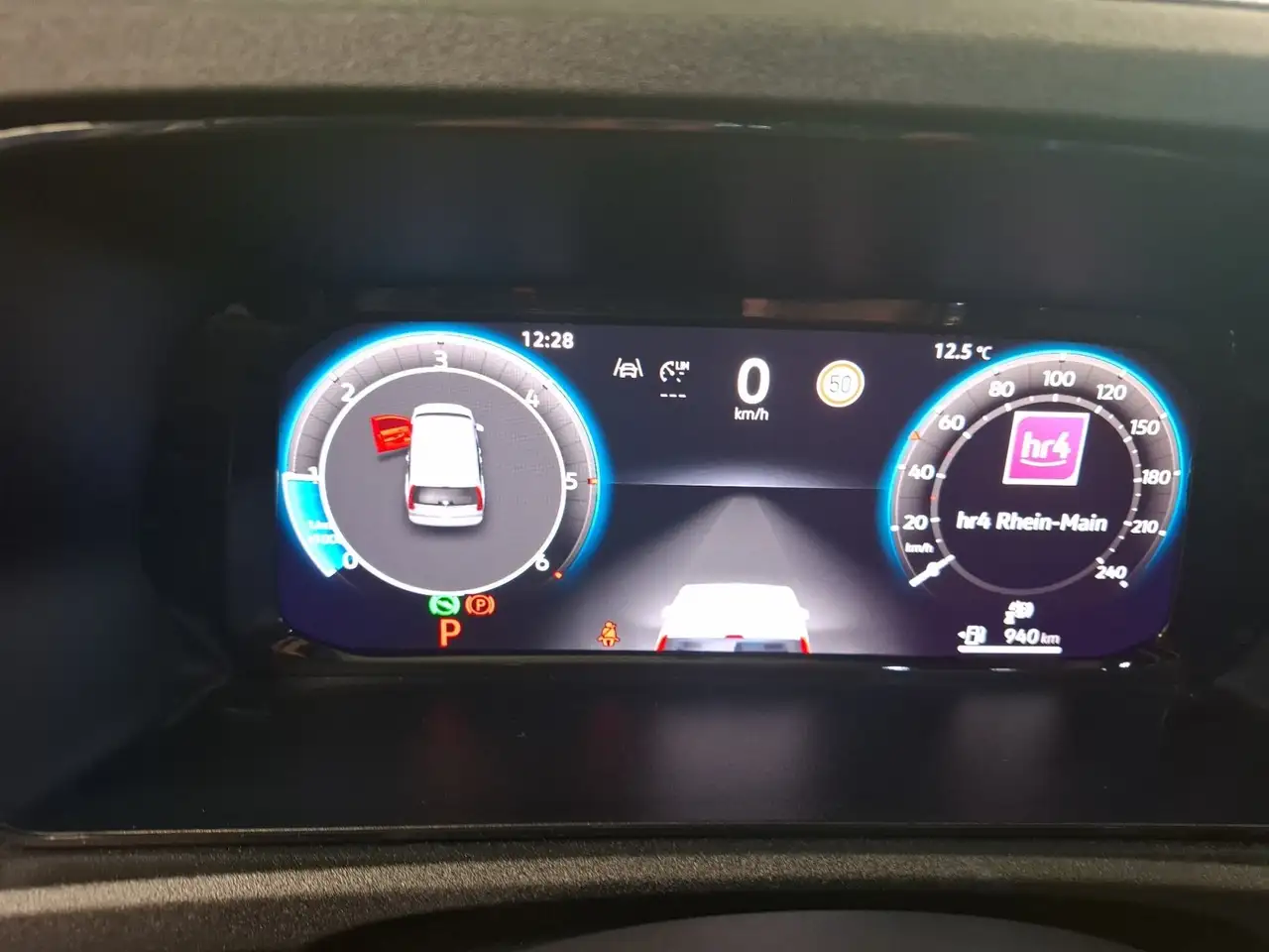 Volkswagen Caddy Maxi Life 7S 90 kW TDI DSG RFK Klimaaut LED 11