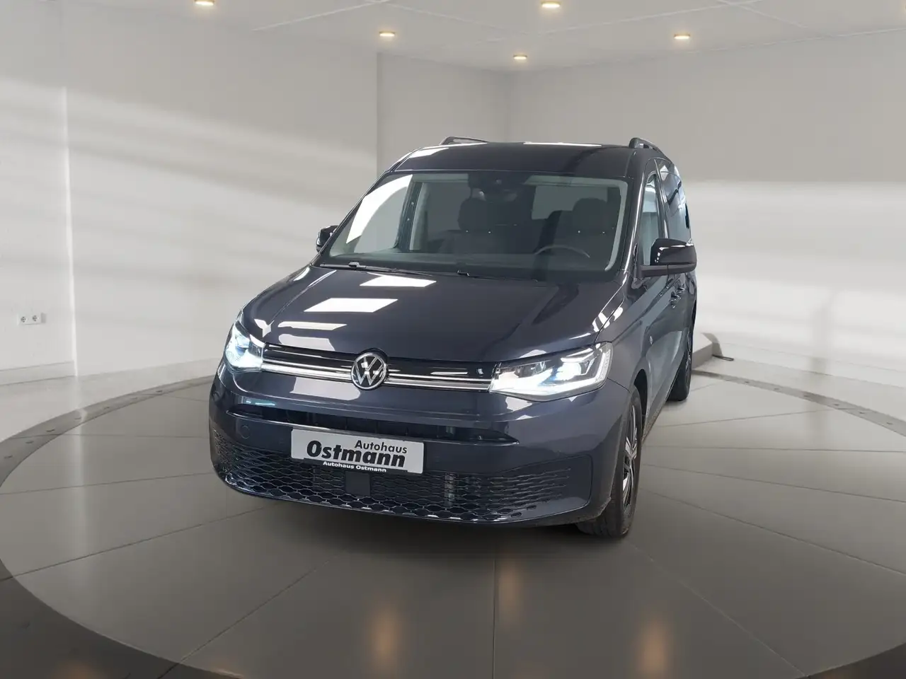 Volkswagen Caddy Maxi Life 7S 90 kW TDI DSG RFK Klimaaut LED
