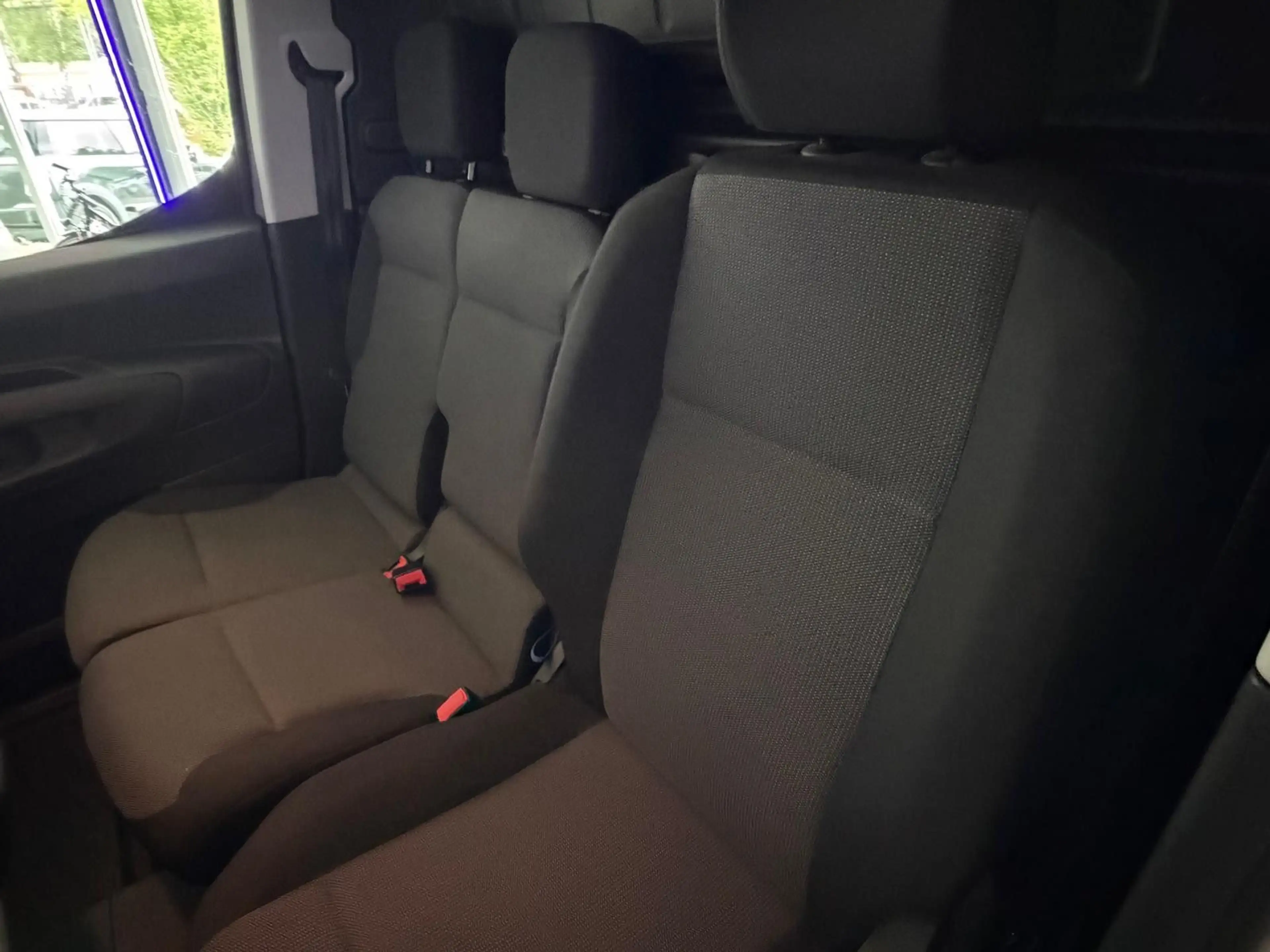 Opel Combo E Cargo Edition — photo 6