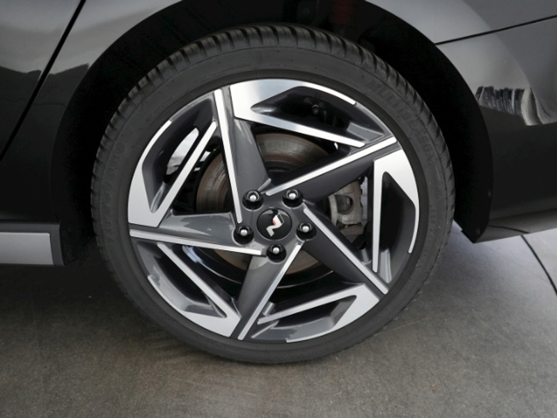 Hyundai i30 FACELIFT T-GDI N-LINE 48V DCT+VOLL LED+NAVI+RÜCKFA — photo 10