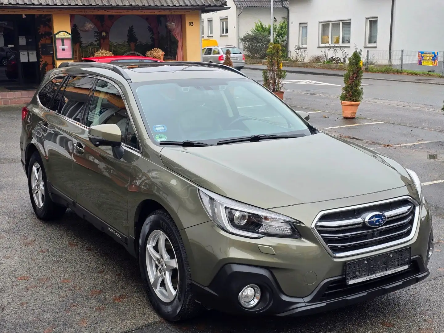 Subaru OUTBACK Outback Sport*1-Hand*Top Gepflegt* Grün - 1
