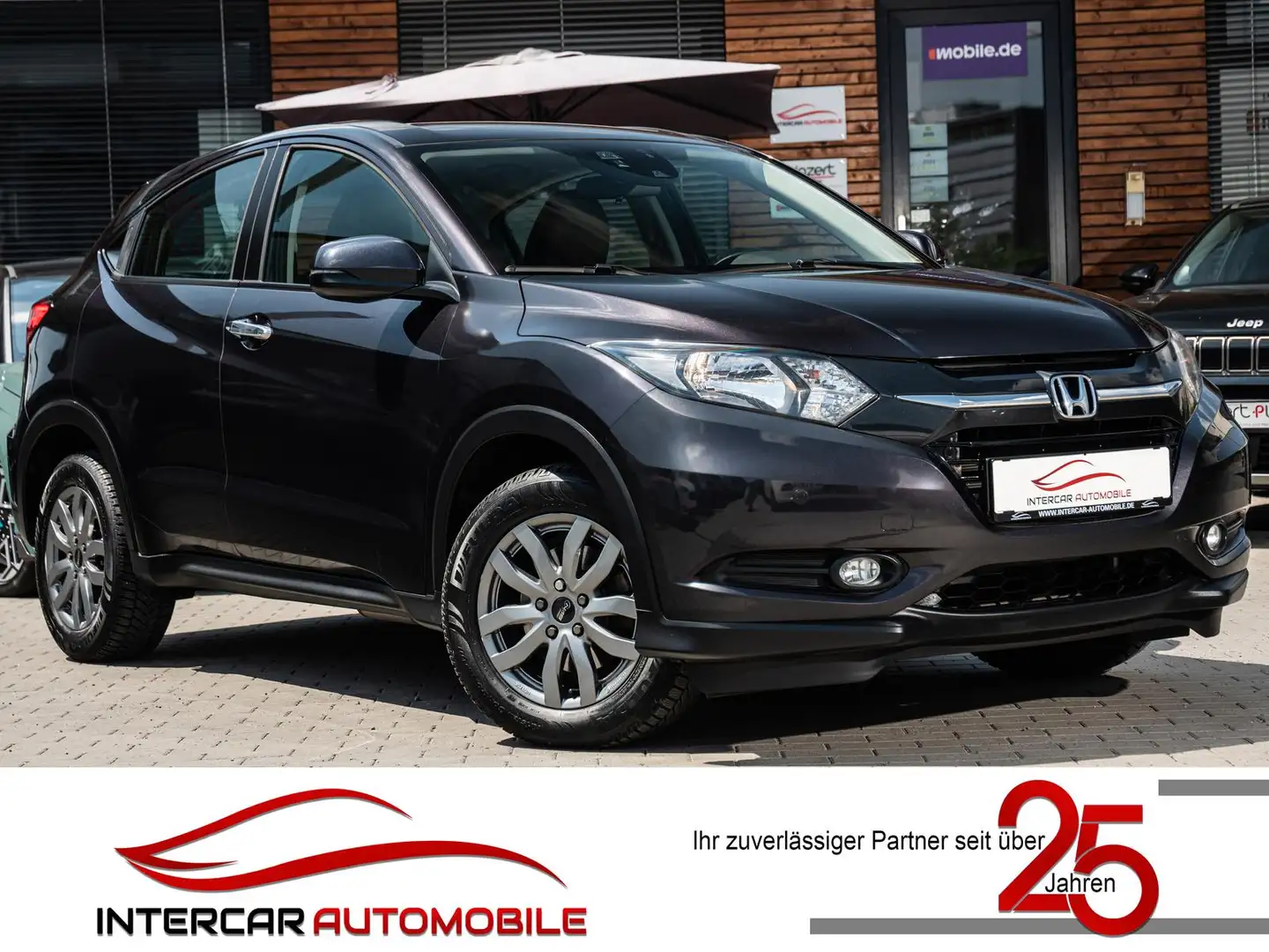 Honda HR-V 1.5 i-VTEC Elegance |1.Hand|Scheckheft| Noir - 1