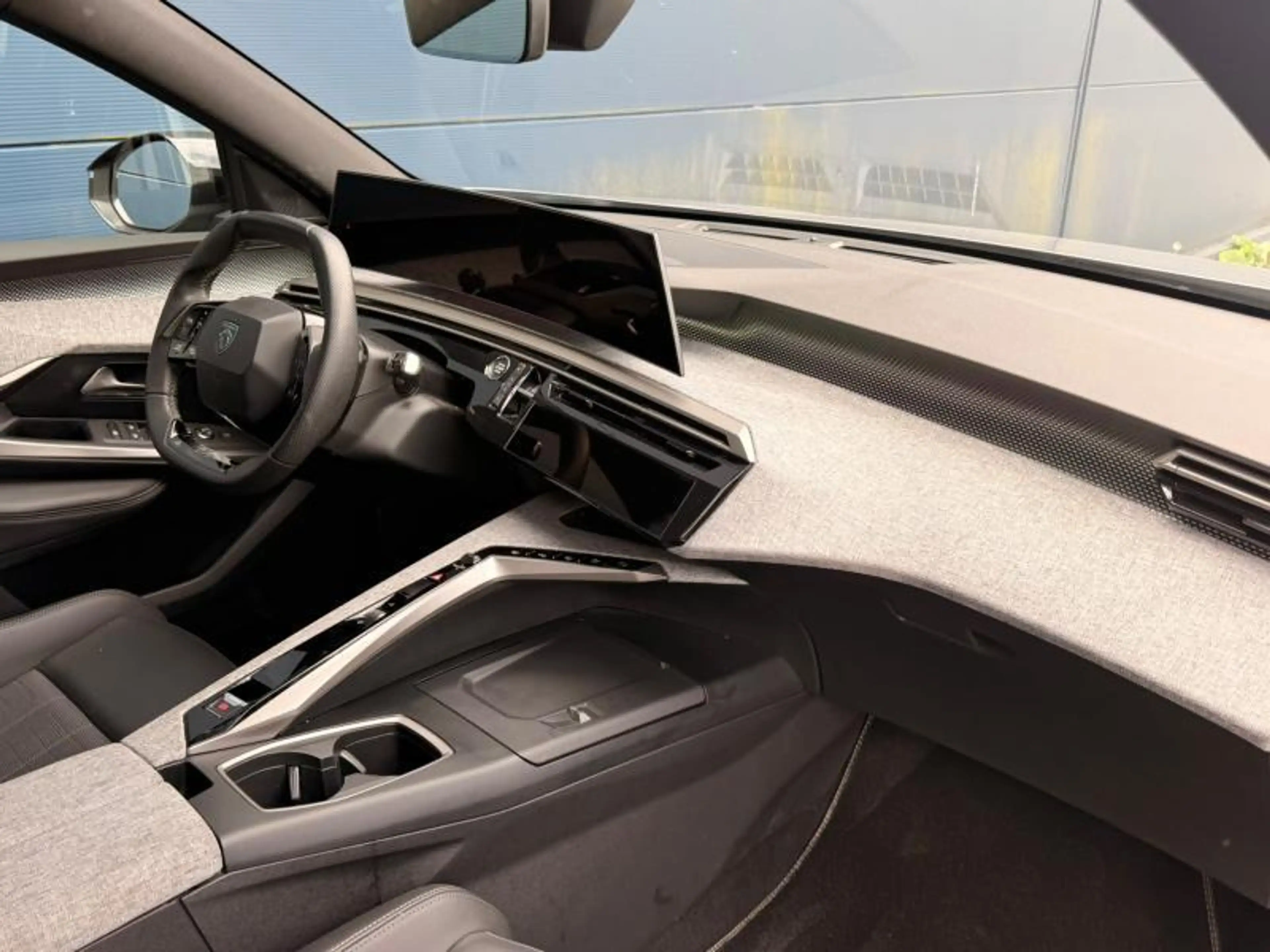 Peugeot 3008 GT — photo 2