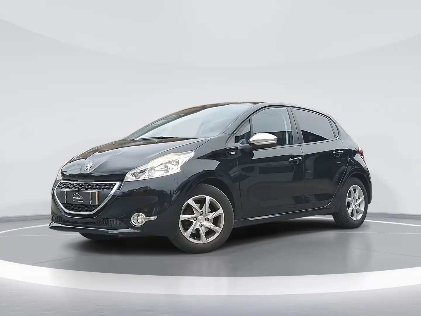 Peugeot 208 1.2 VTi Style |NAVI|LM VELGEN|TREKHAAK|VOLL ONDERH Zwart - 1