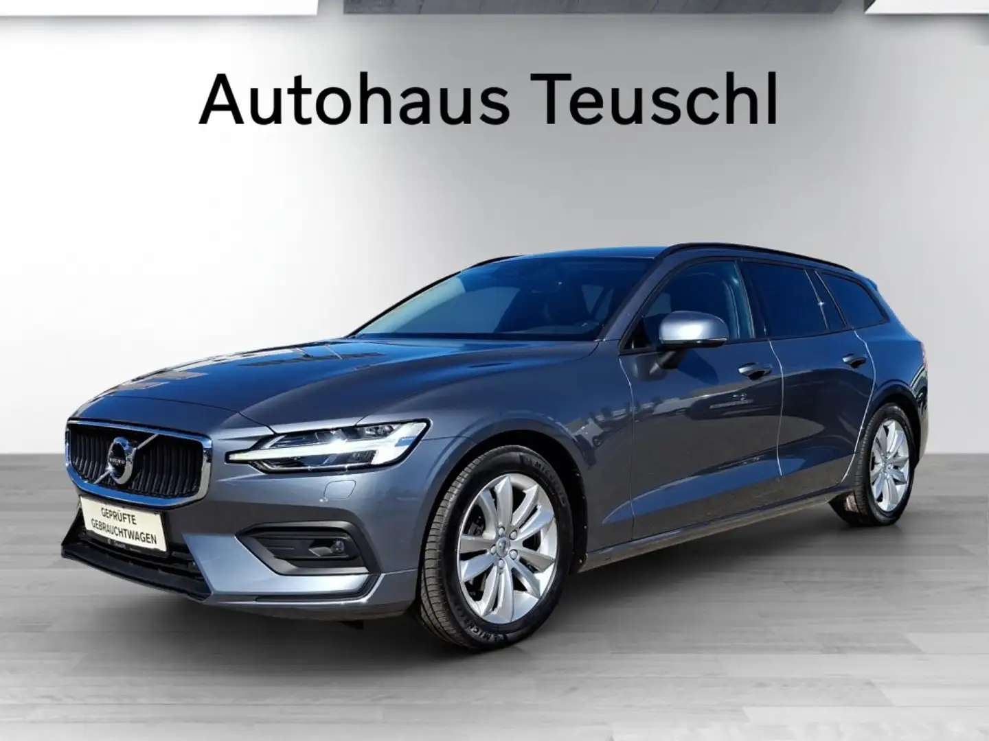 Volvo V60 D3 Geartronic Momentum Grau - 1