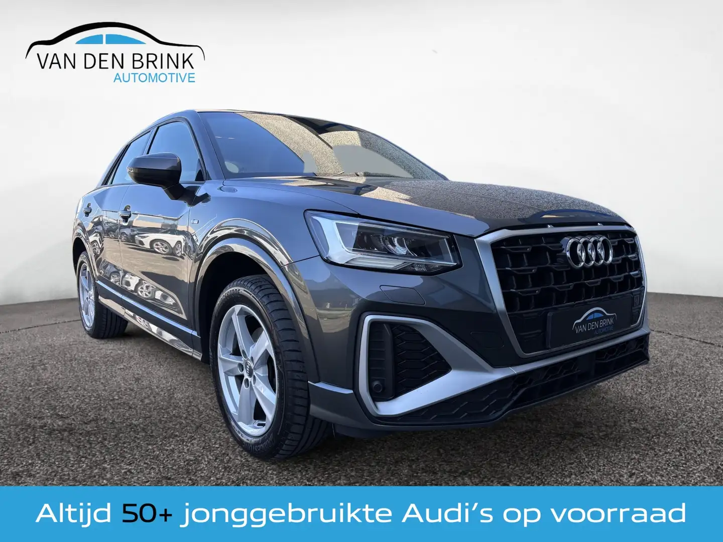Audi Q2 35 TFSI S-line Camera trekhaak Grijs - 1