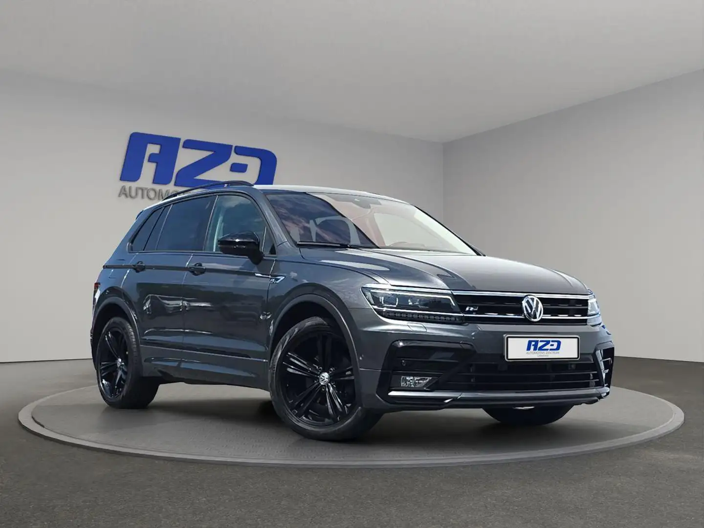 Volkswagen Tiguan R-Line 1.5 TSI DSG V-COCK H-UP ACC AHK A-LEDER Grau - 2