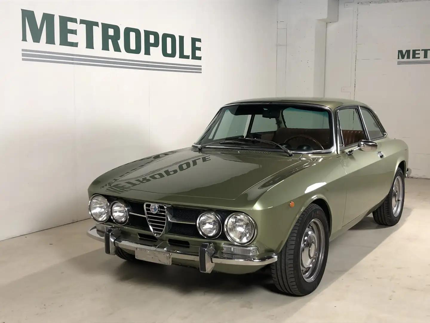 Alfa Romeo GT 1300 junior M0897 Verde - 1