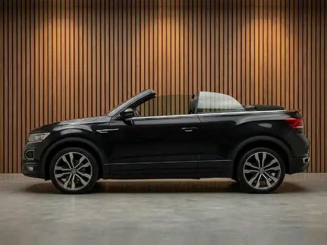 Volkswagen T-Roc view 11