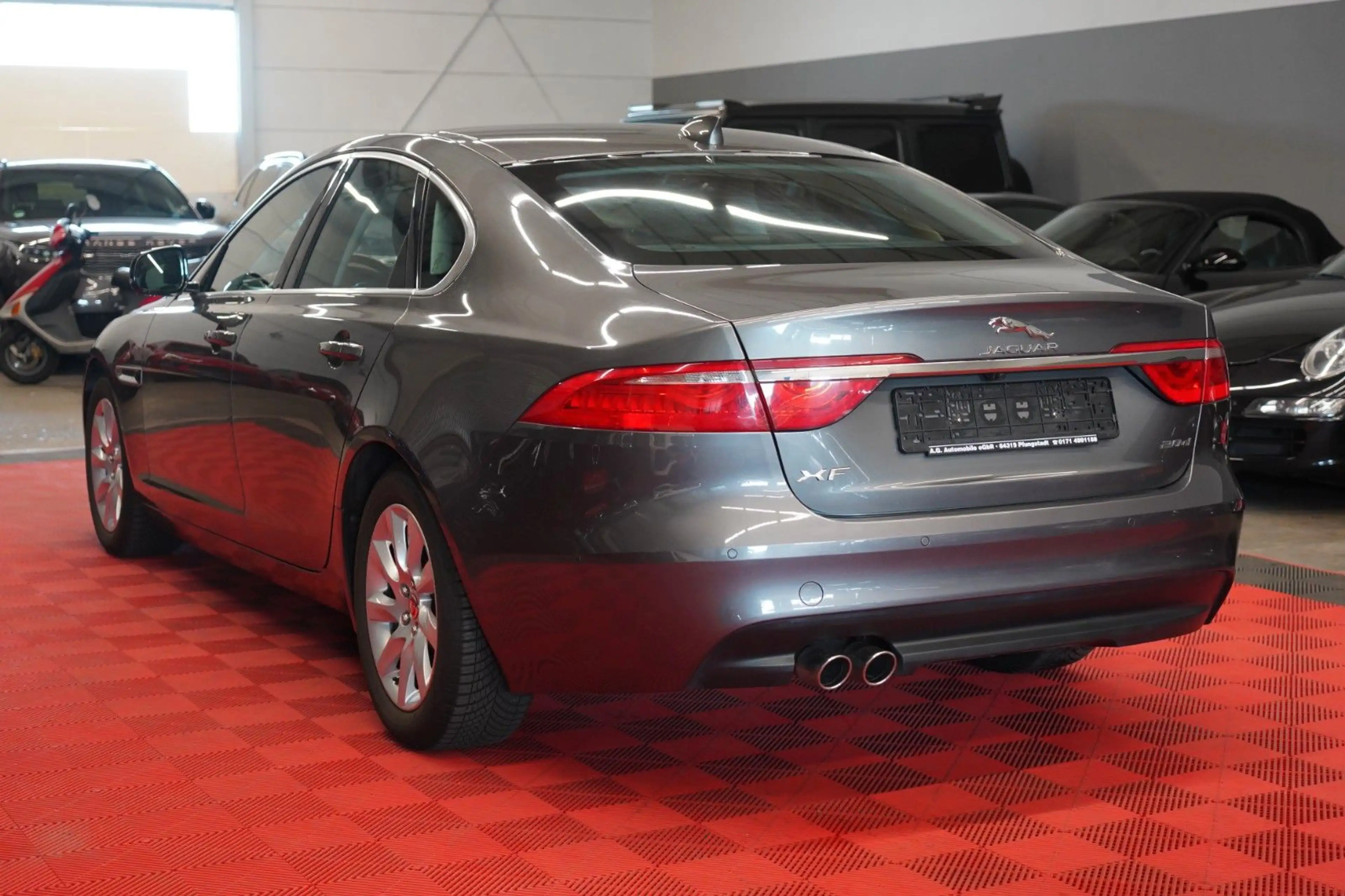 Jaguar XF 2.0d Aut. Lim. *Unfallfrei*Keyless-Go*Head-Up — photo 9