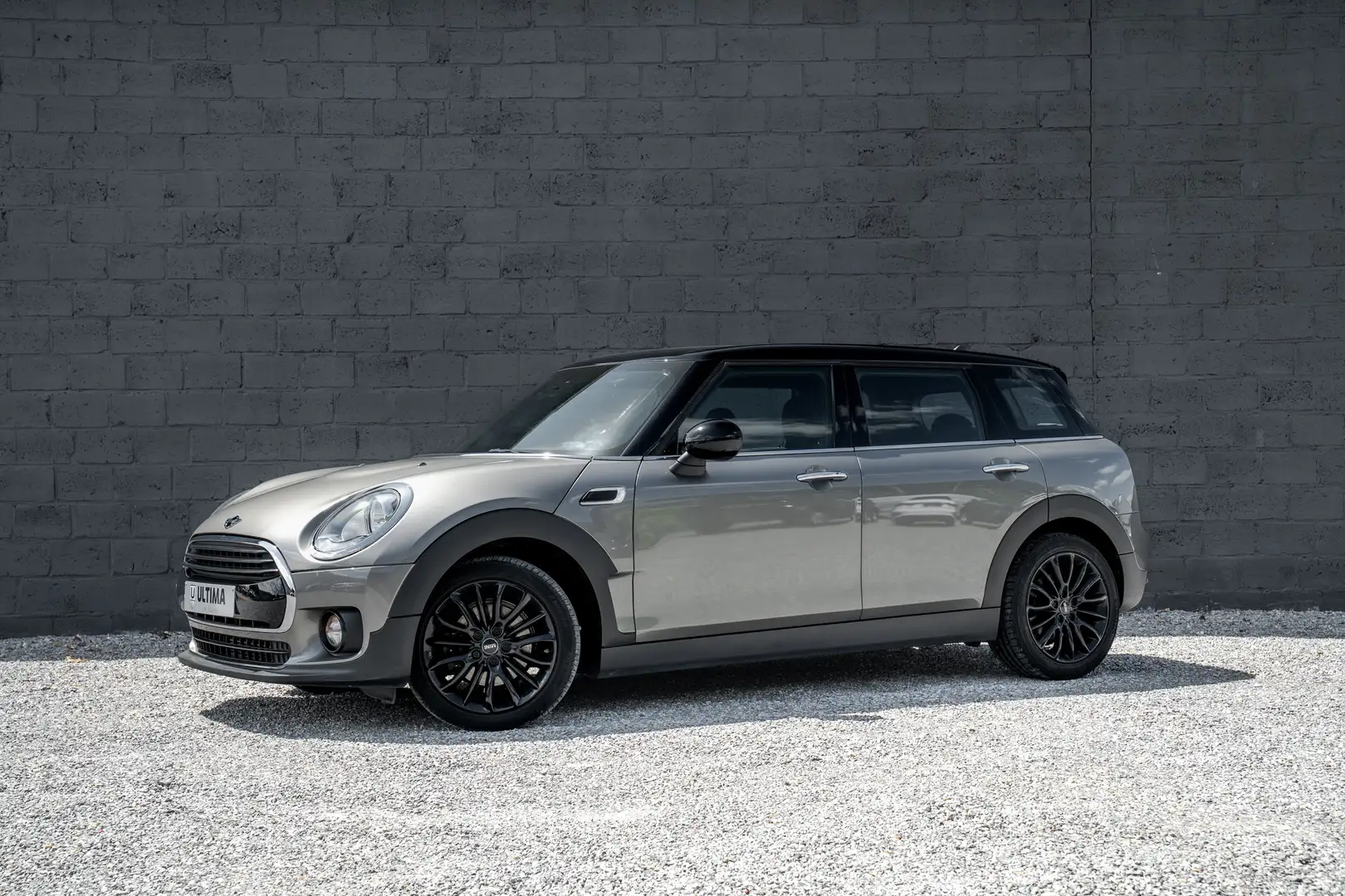 MINI Cooper Clubman 1.5 AUTOMAAT/NAVI/KEYLESS/CRUISE Сірий - 1