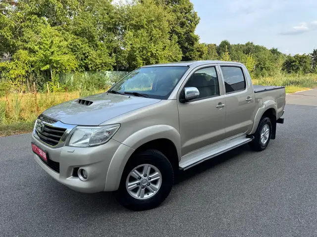Toyota Hilux 2.5 D-4D / Manual / Dubbel Cabine / Export Afrik