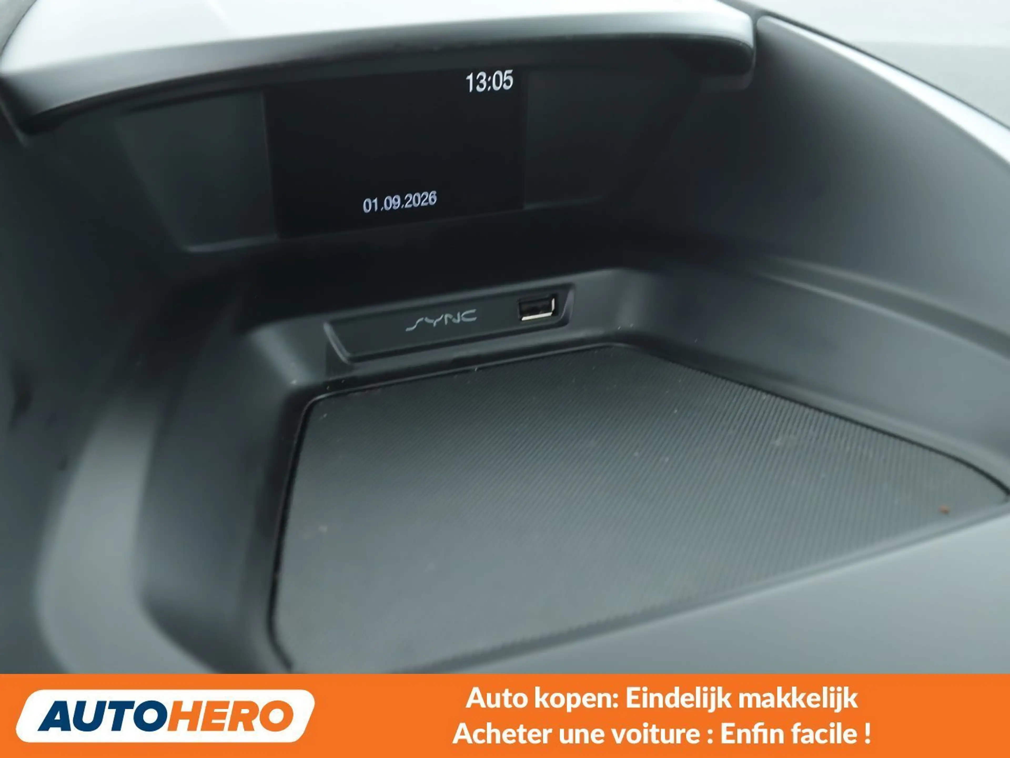 Ford Grand C-Max 1.5 EcoBoost Titanium — photo 15