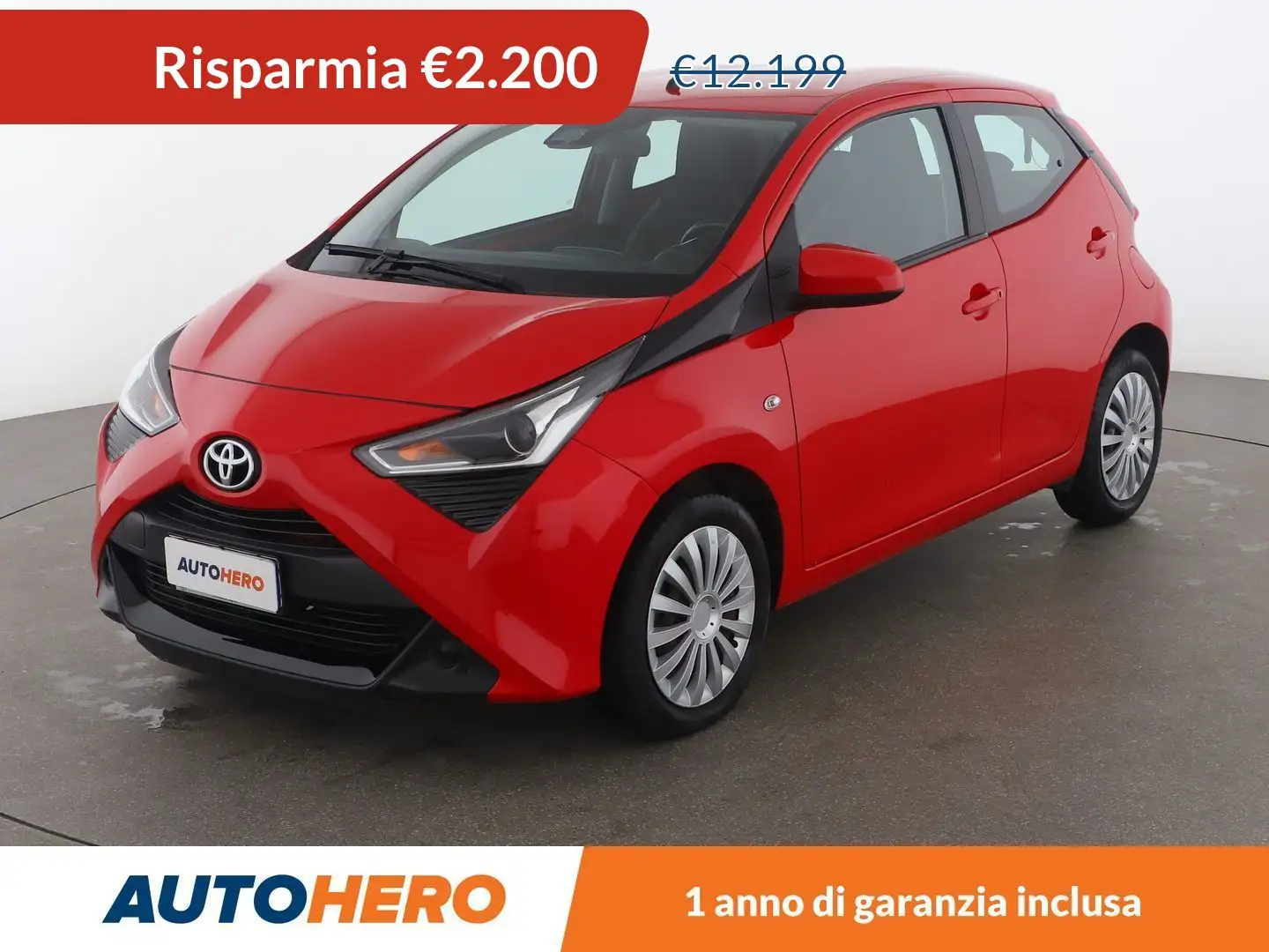 Toyota Aygo 1.0-VVT-i X-Cool 72 CV Červená - 1