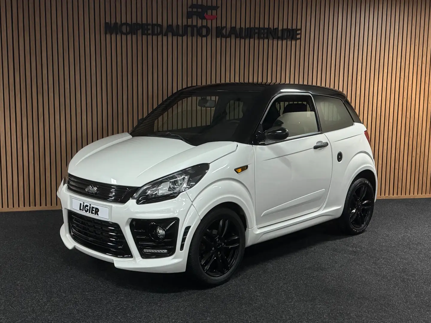 Ligier JS 50 JS50 Sport | 8 PS Lombardini Rückfahrkamera - 1