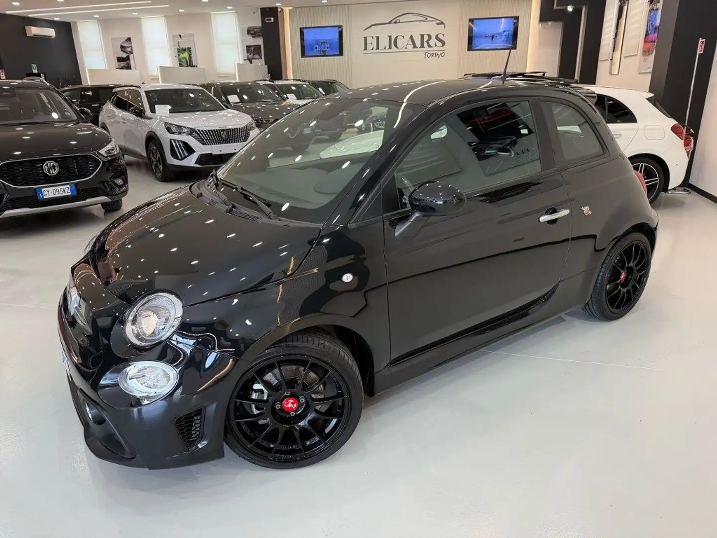 Abarth 595 1.4 Turbo T-Jet 165 CV Nero - 1