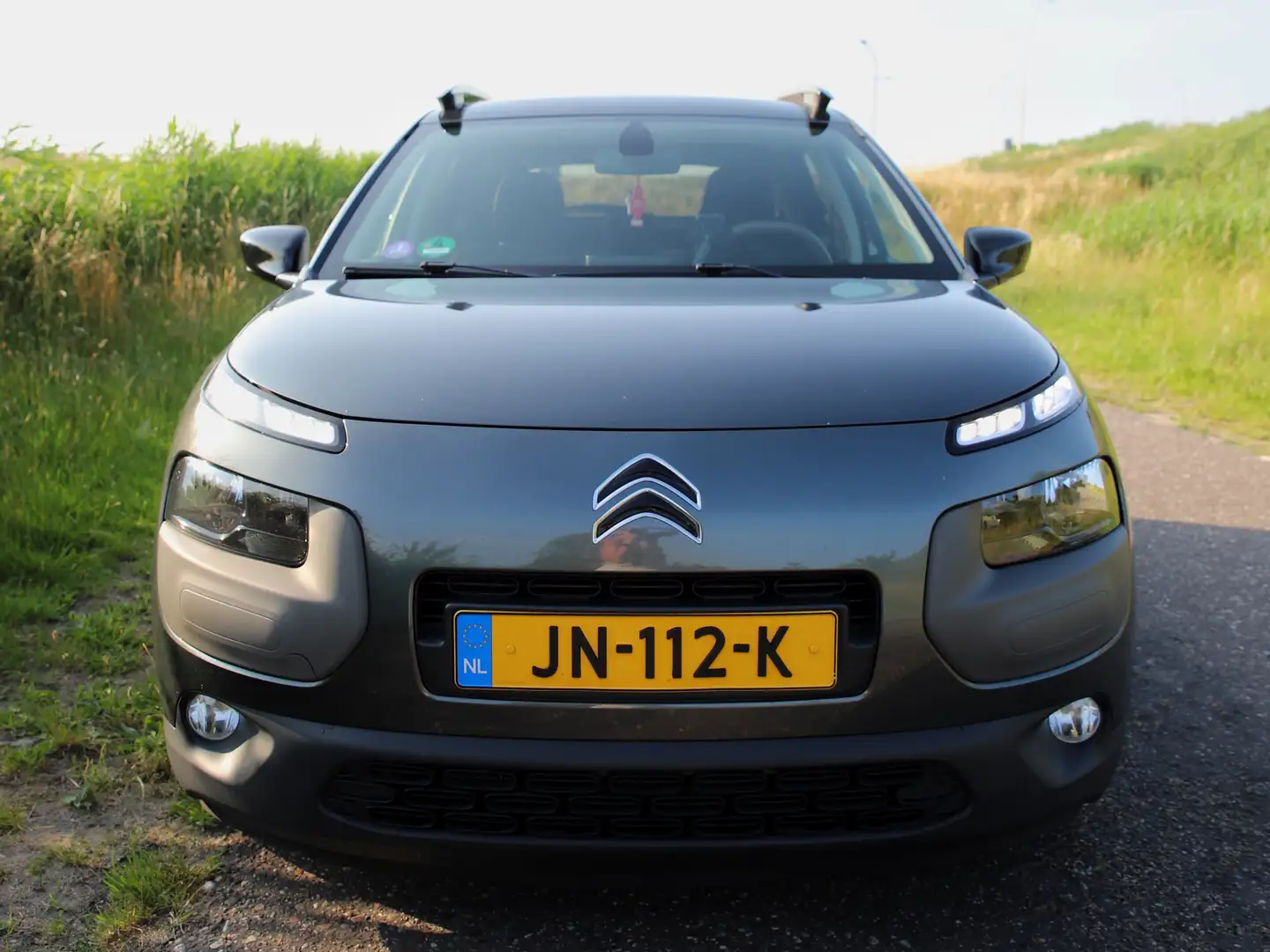 Citroen C4 Cactus C4 Cactus 1.2 PureTech Shine Grijs - 2