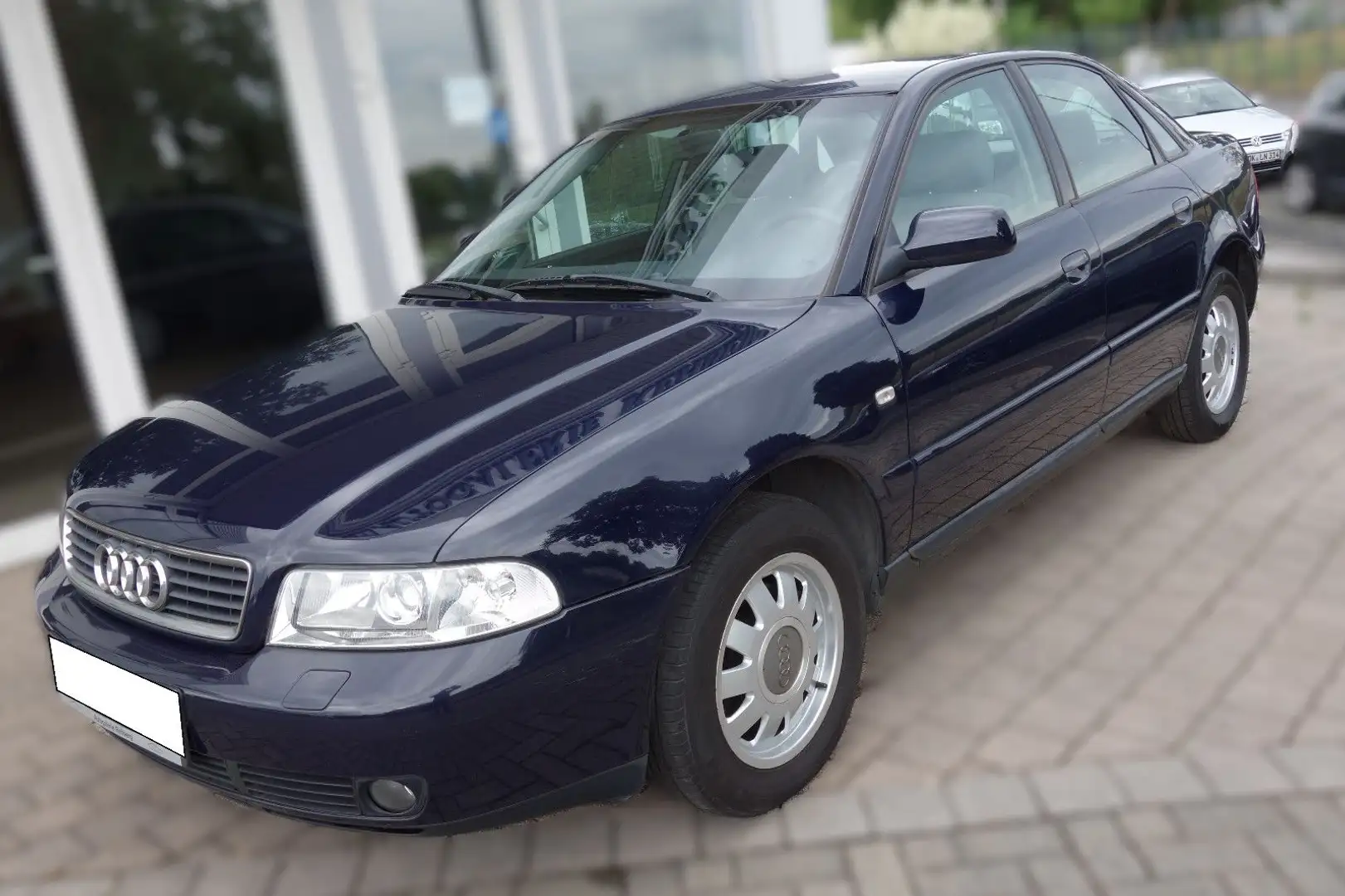 Audi A4 1.8 Auto II Hand.Automatik.Klimaaut.TÜV 03.27 Blau - 1