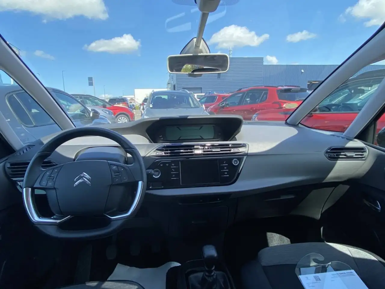 Citroen C4 e-C4 — photo 3
