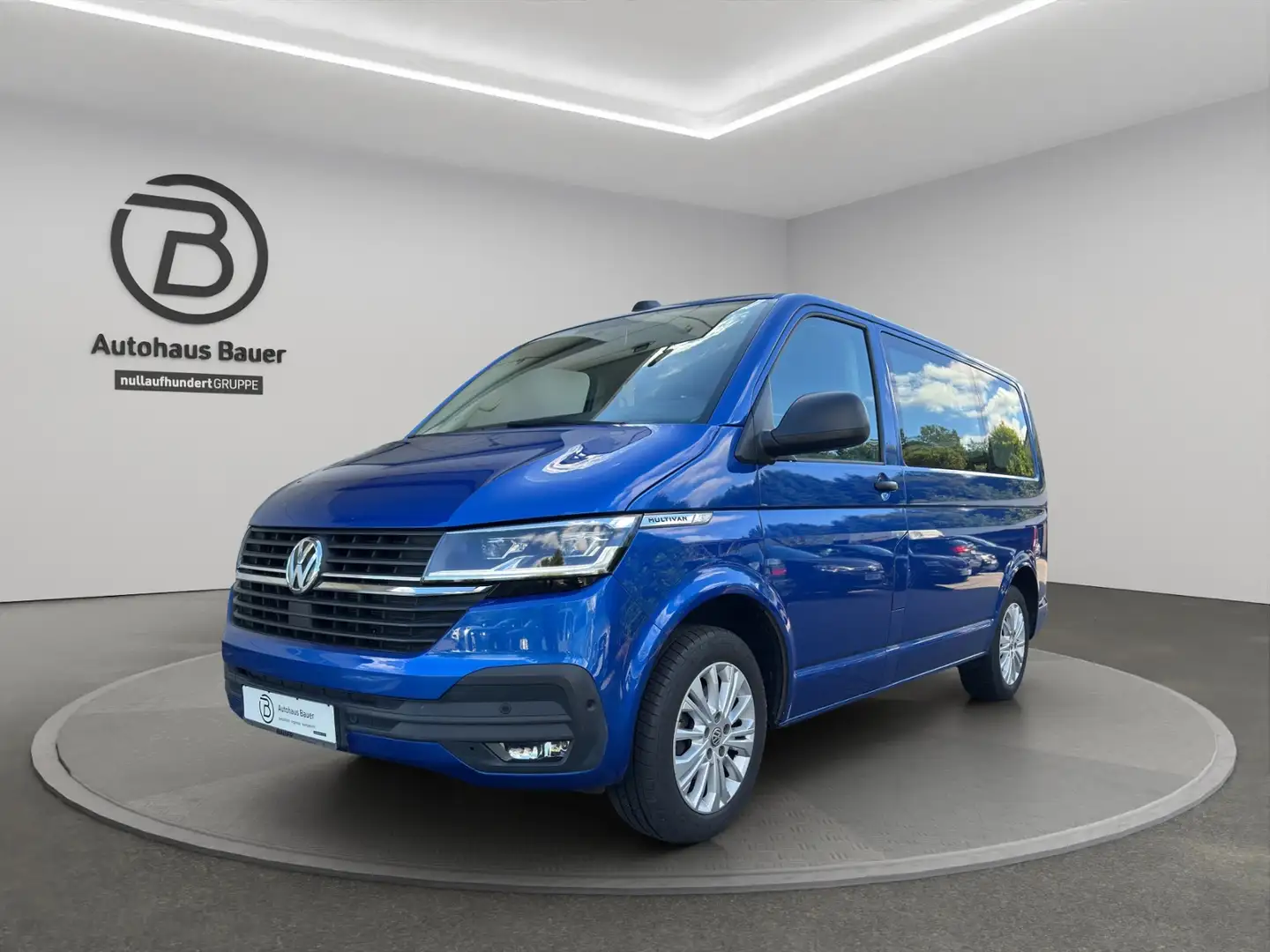 Volkswagen T6.1 Multivan 2.0TDI 110KW Trend StHz AHK ACC Blau - 2