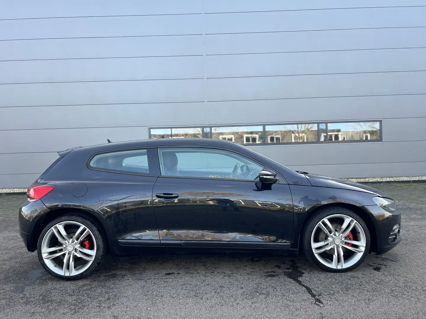 Volkswagen Scirocco 1.4 TSI Highl. Plus Zwart - 2