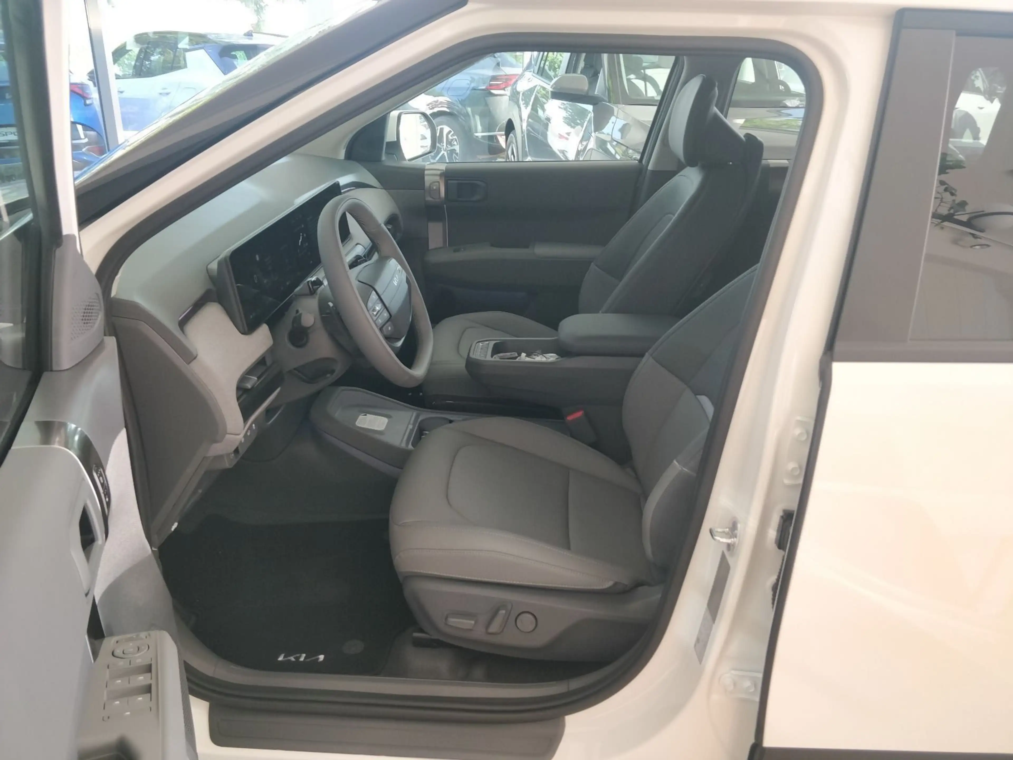 Kia EV3 81,4 Earth 204PS Sofort verfügbar WÄRME AHK — photo 8