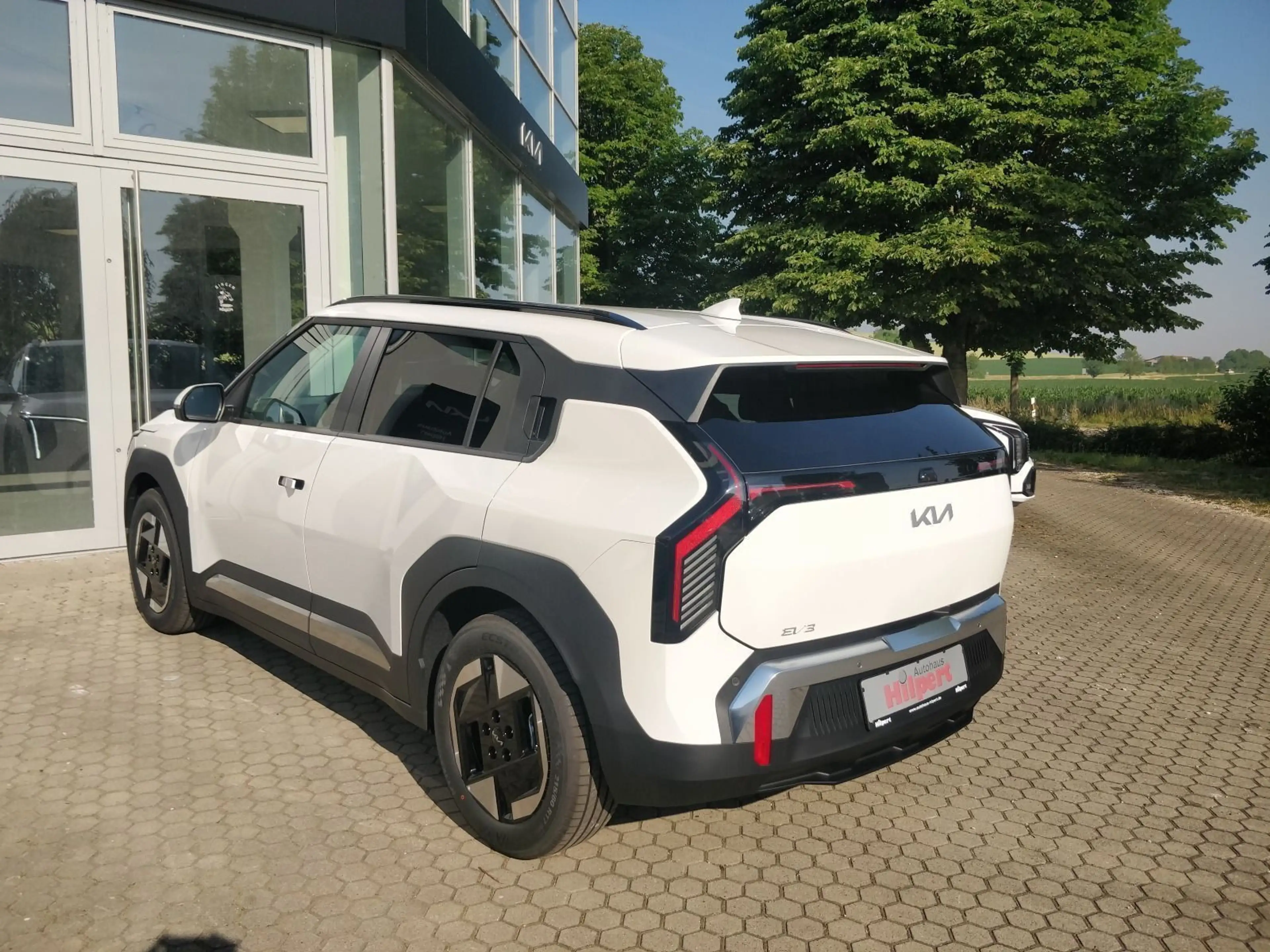 Kia EV3 81,4 Earth 204PS Sofort verfügbar WÄRME AHK — photo 4