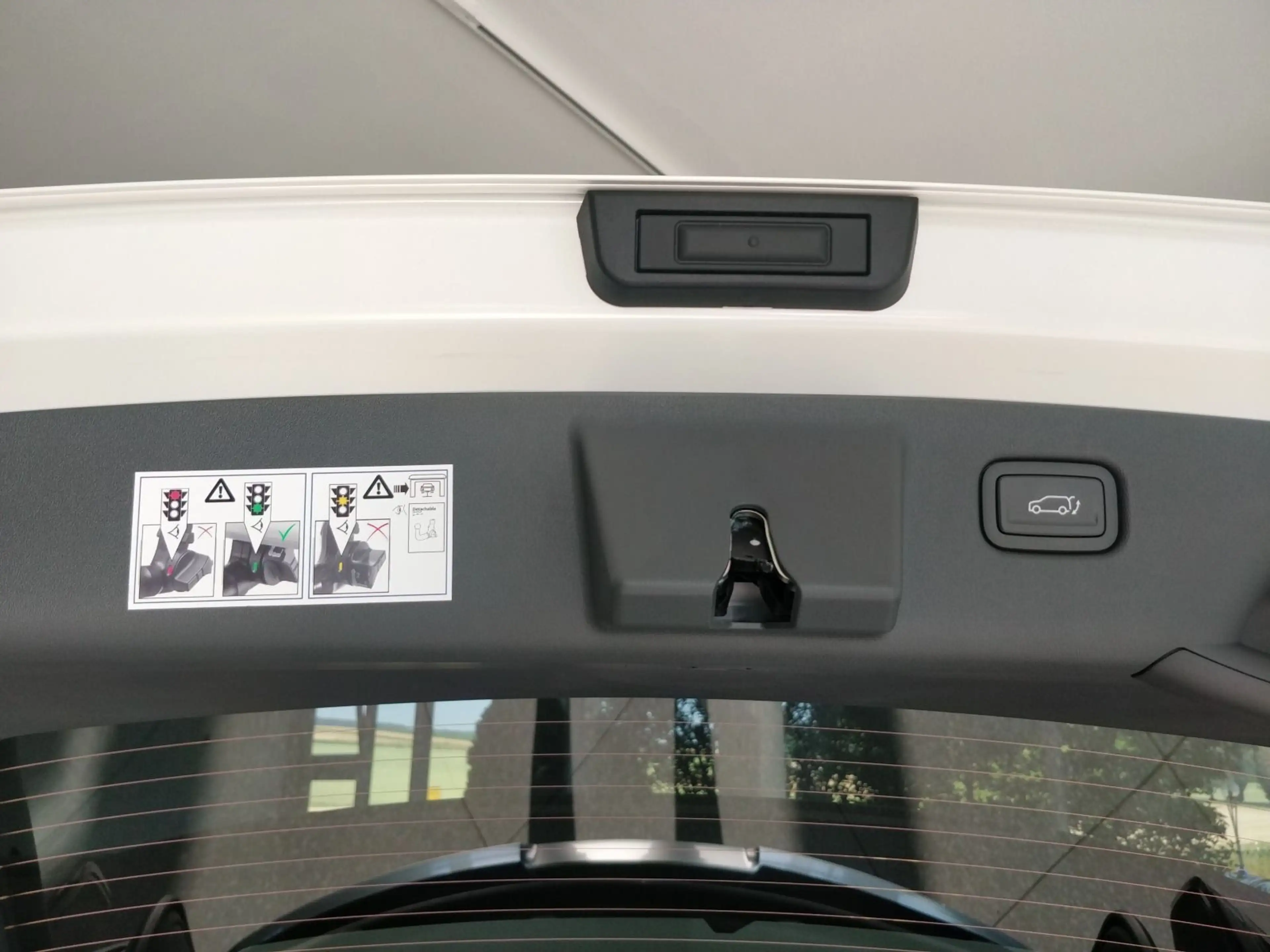 Kia EV3 81,4 Earth 204PS Sofort verfügbar WÄRME AHK — photo 7