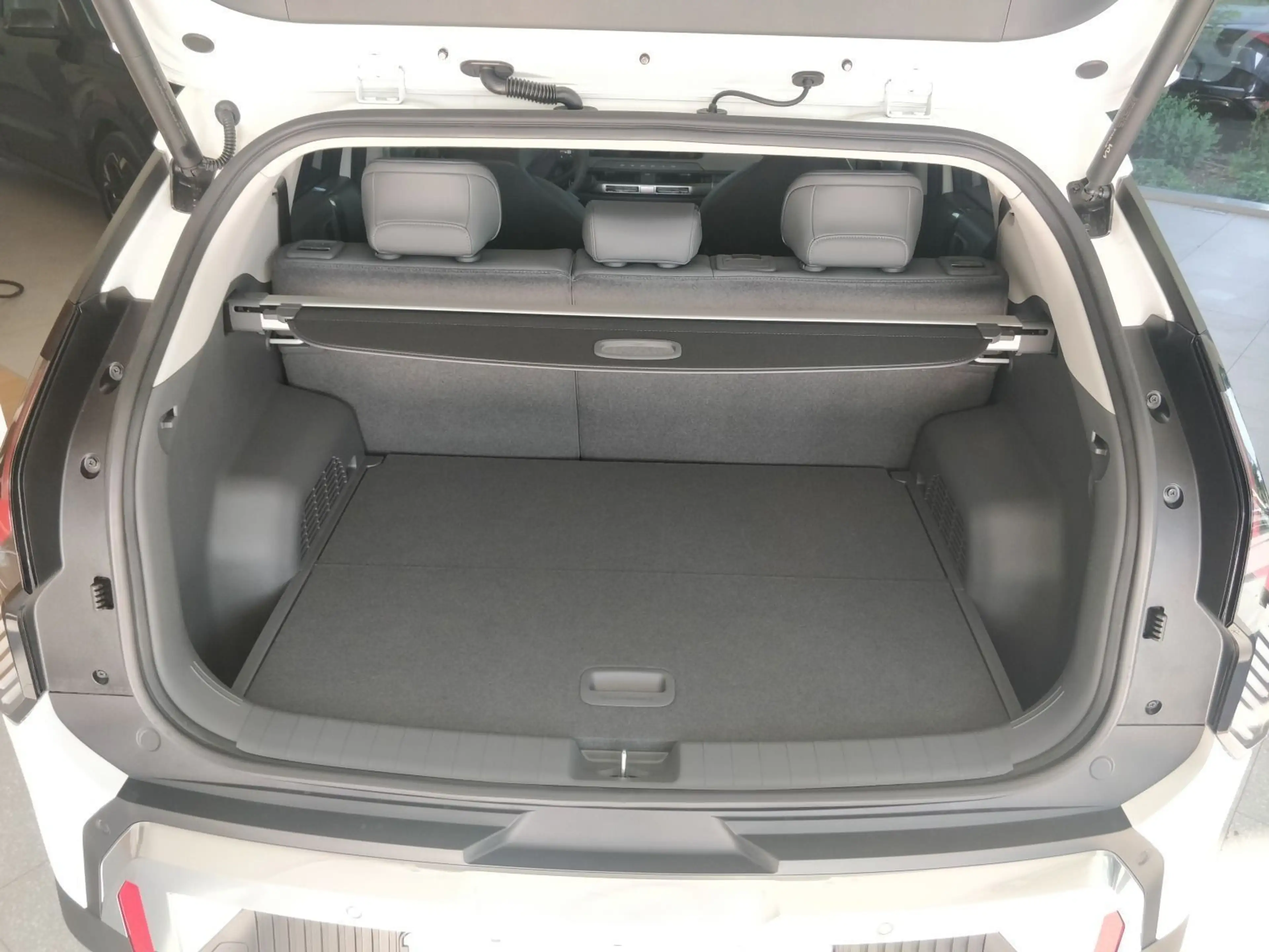 Kia EV3 81,4 Earth 204PS Sofort verfügbar WÄRME AHK — photo 6