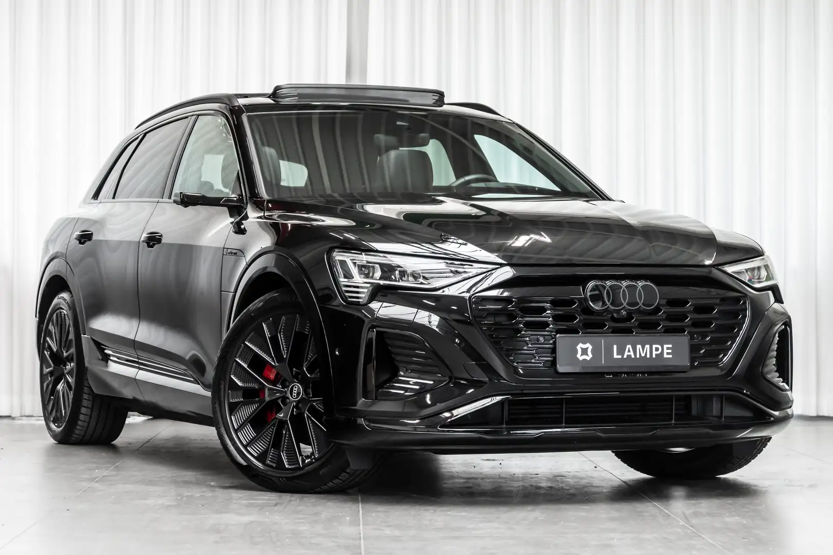 Audi Q8 e-tron 55 quattro S line Pano B&O Keyless Shadow Trekhaak Noir - 1