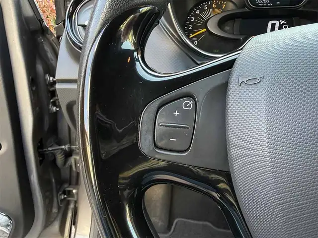 Renault Captur view 13