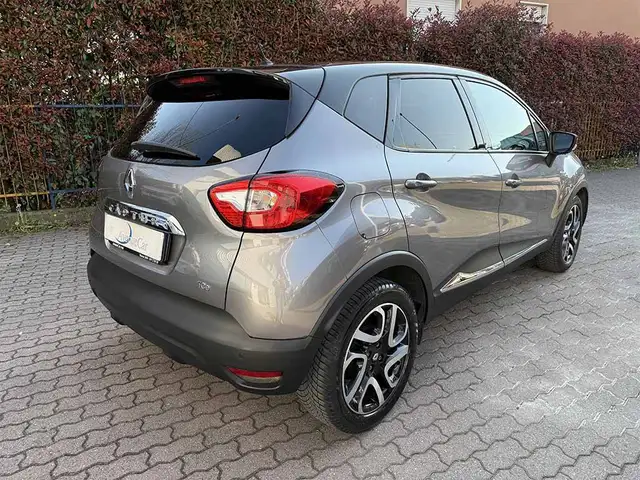Renault Captur view 5