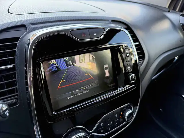 Renault Captur view 19