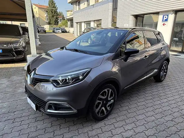 2014 Renault Captur in Grey for sale
