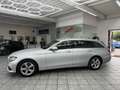 Mercedes-Benz E 220 T d Avantgarde, LED Leder, Kamera, Comand Silver - thumbnail 2