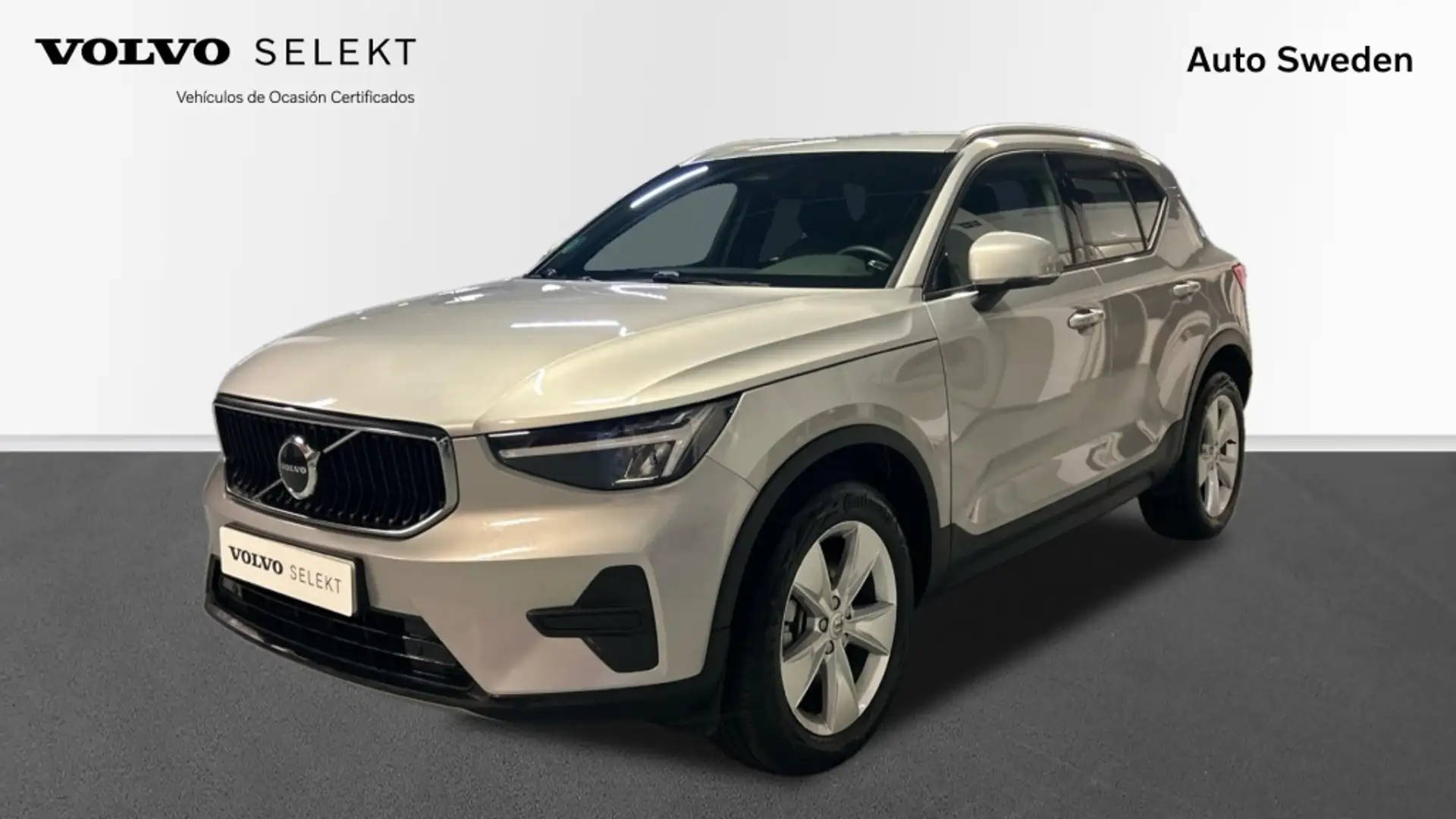 Volvo XC40 B3 GASOLINA - 1