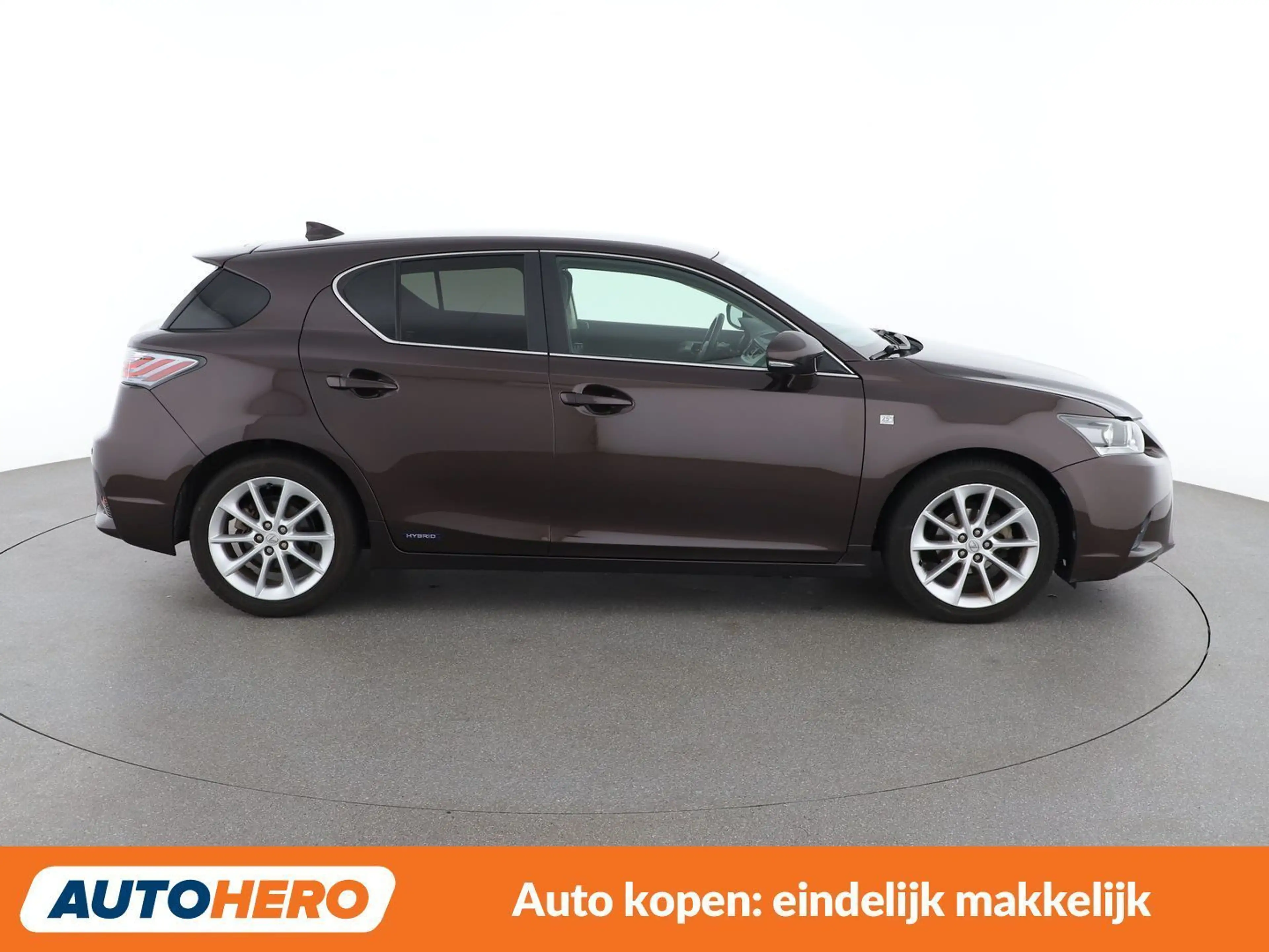 Lexus CT 200h CT 200h Anniversary — photo 7